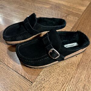 Birkenstock Black Buckley Clog/Slip-On